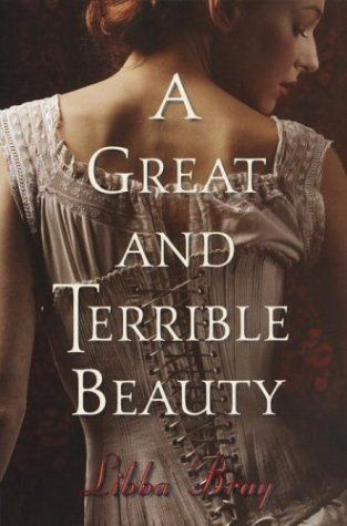 Download A Great and Terrible Beauty PDF by Libba Bray